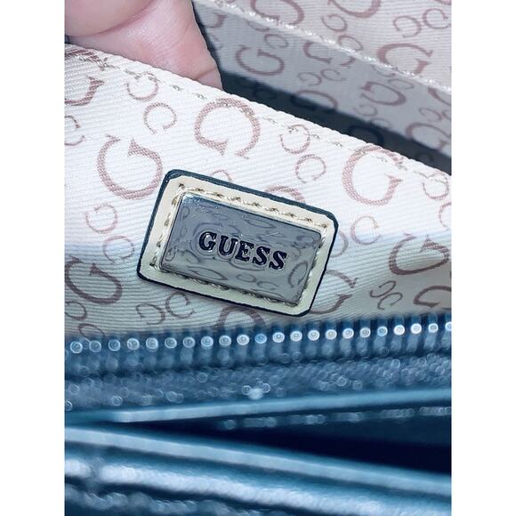 Guess Quilted Tote Purse Black Silver Faux Leather Pockets Slots Zipper Top EUC - Picture 12 of 16